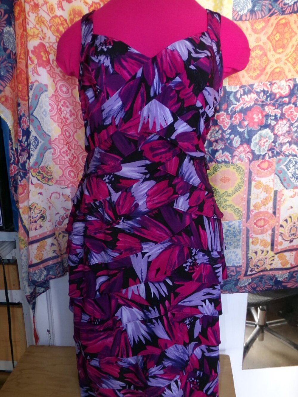 London Times Floral Tiered Sheath Dress Size 6